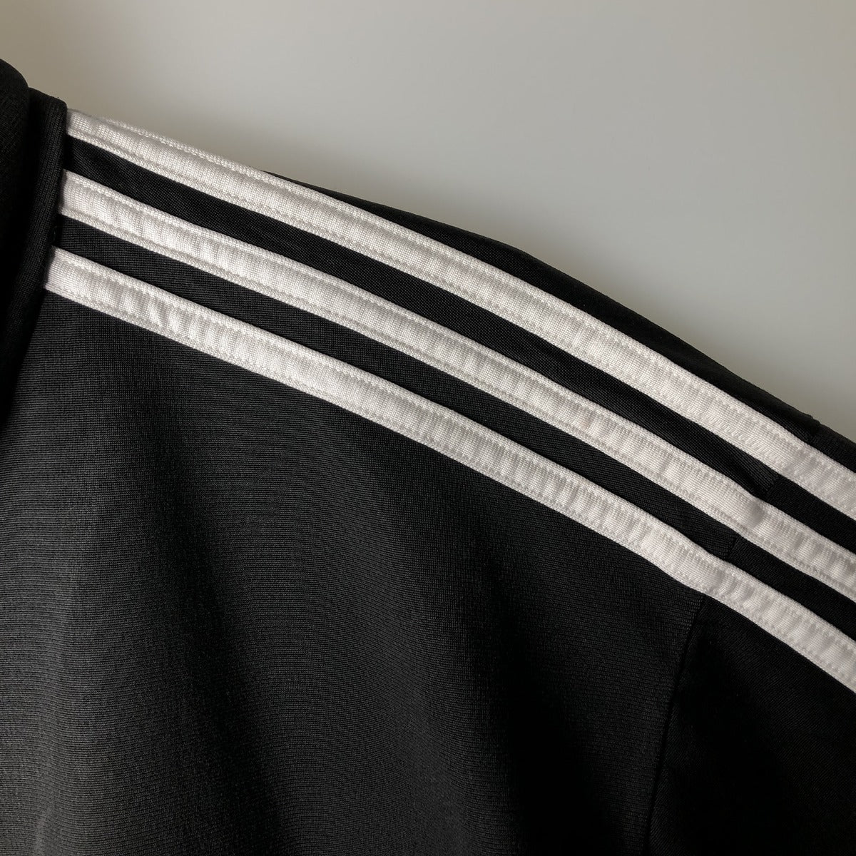 00'S adidas Originals Jersey Track Jacket Men's Size L polyester black type Vintage Second Hand