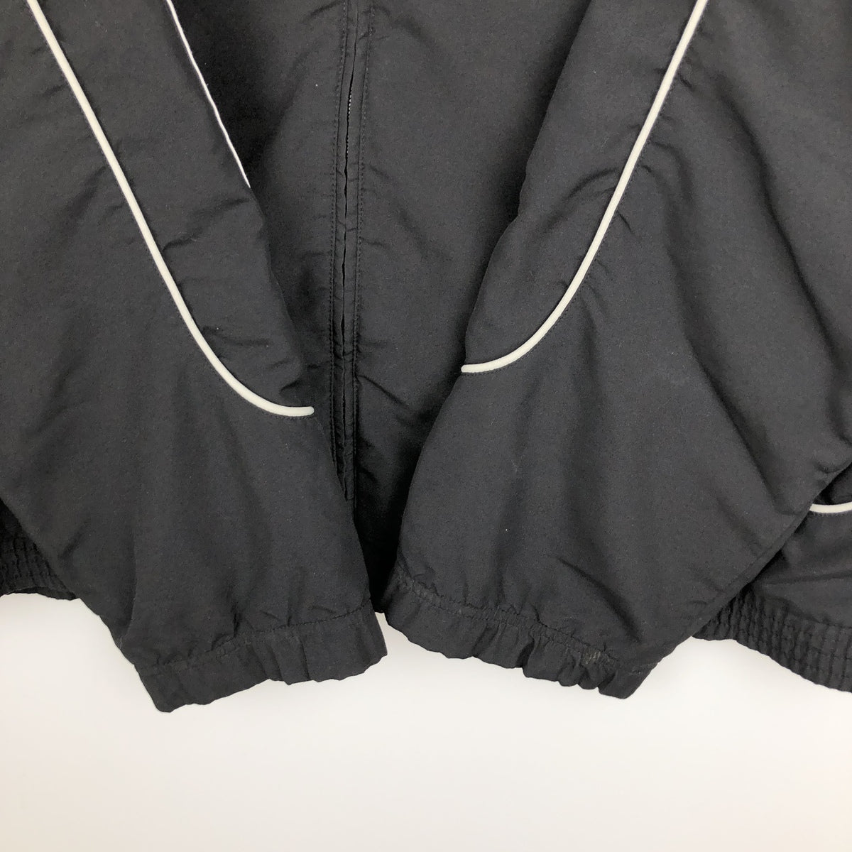 00'S adidas windbreaker, men's size L polyester black type Vintage Second Hand
