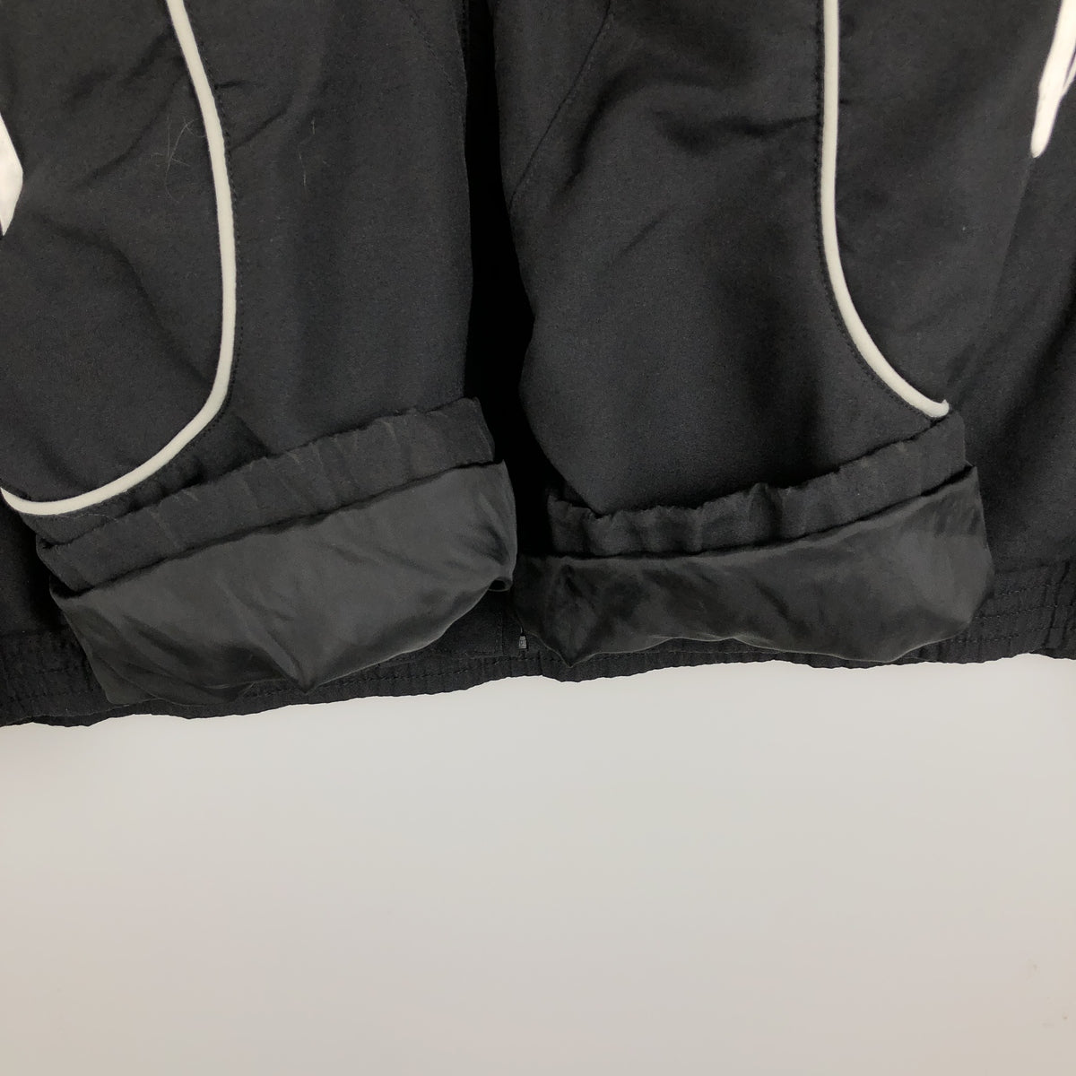 00'S adidas windbreaker, men's size L polyester black type Vintage Second Hand