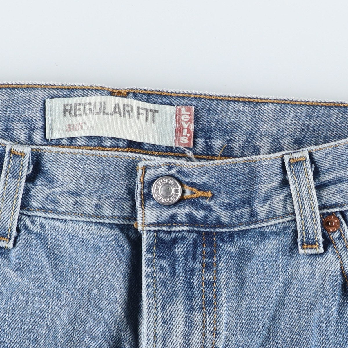 00'S Levi's 505 REGULAR FIT tapered denim pants for men, size w35 cotton Blue type light blue Vintage Second Hand