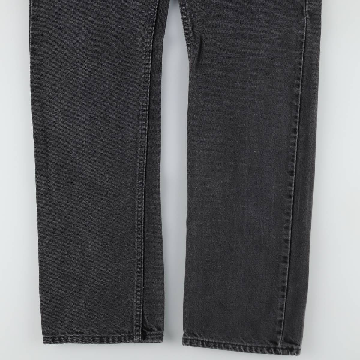 00'S Levi's 505 REGULAR FIT STRAIGHT LEG black denim tapered denim pants for men, size w32 cotton black type Vintage Second Hand