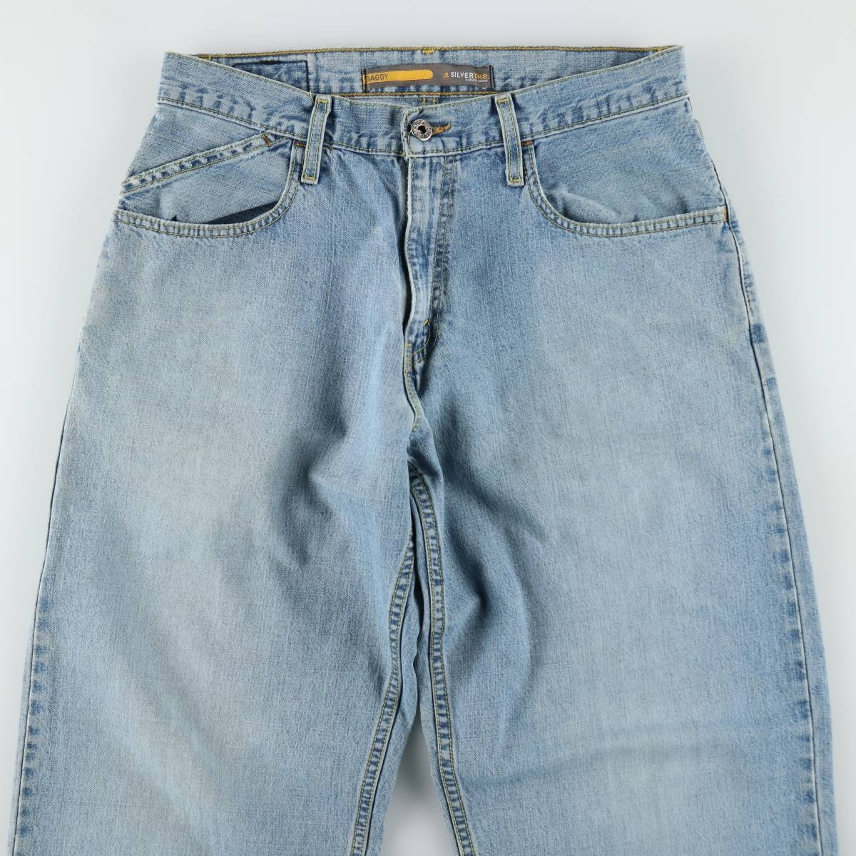 00'S Levi's SILVER TAB BAGGY tapered denim pants for men, size w31 cotton blue type Vintage Second Hand