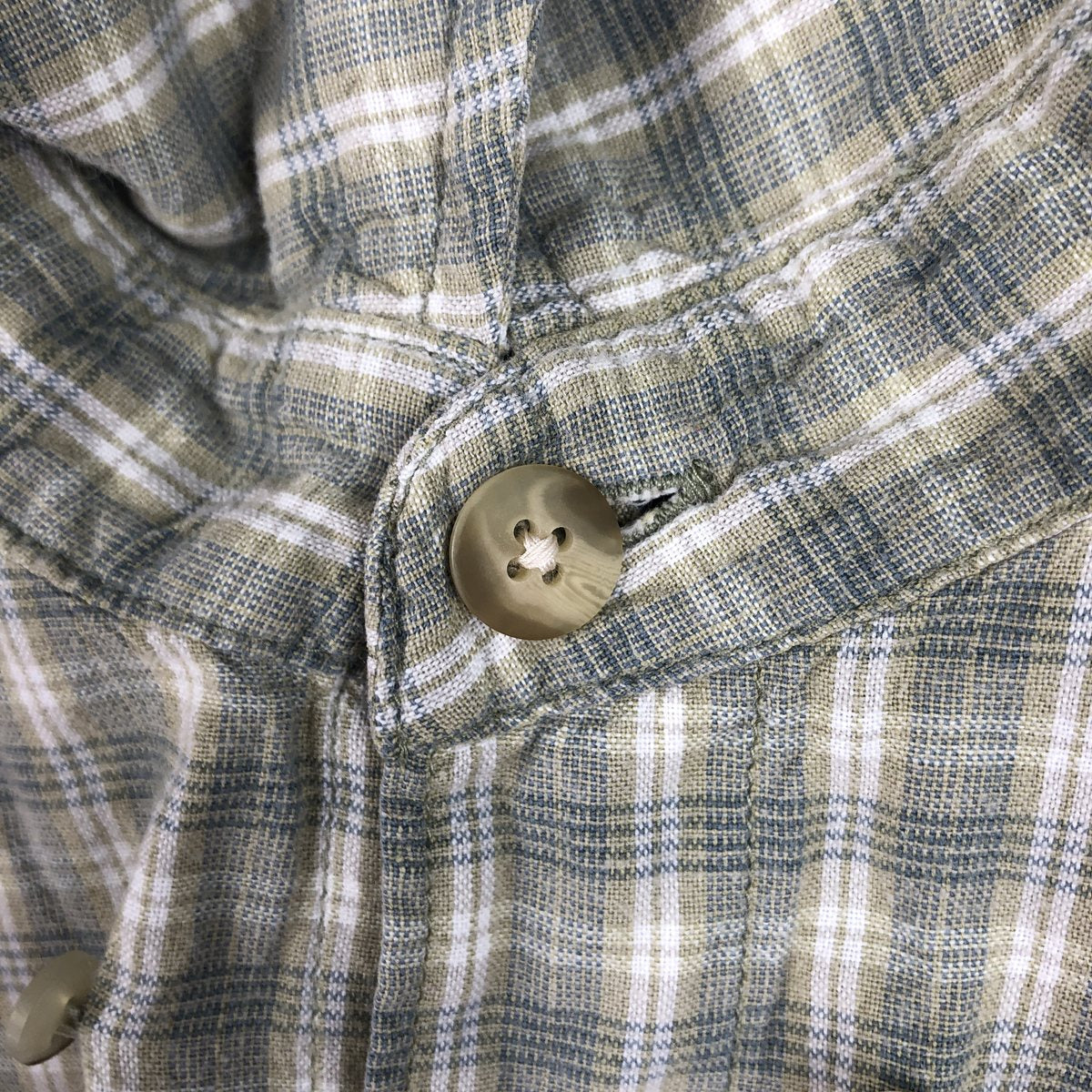 00'S Columbia Short Sleeve Button Down Check Shirt Men's XL cotton Khaki type sage green Vintage Second Hand