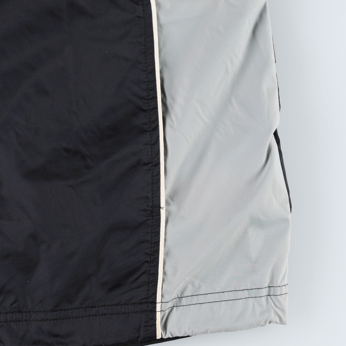 00'S Nike Nylon Jacket Men's M size Nylon black type Vintage Second Hand